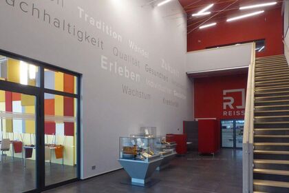 Design: Innenarchitektur Firma Reiss - Foyer