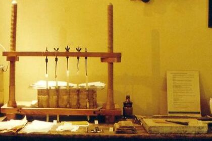 Design Ausstellung Flutbücher - Dipl.-Designerin K. Köstler in Leipzig Sachsen und Quedlinburg Sachsen-Anhalt