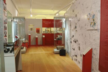 Design Ausstellung Braunkohle - Dipl.-Designerin K. Köstler in Leipzig Sachsen und Quedlinburg Sachsen-Anhalt