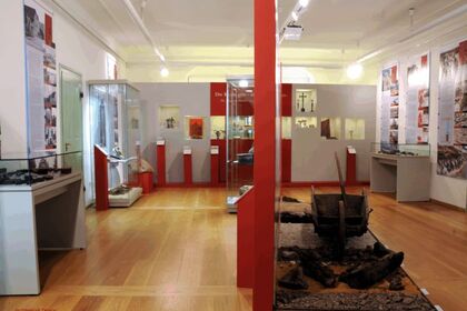 Design Ausstellung Braunkohle - Dipl.-Designerin K. Köstler in Leipzig Sachsen und Quedlinburg Sachsen-Anhalt