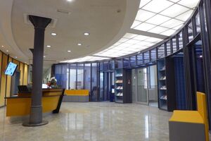 Empfang Stadtwerke WB - Innenarchitektur Bürogebäude